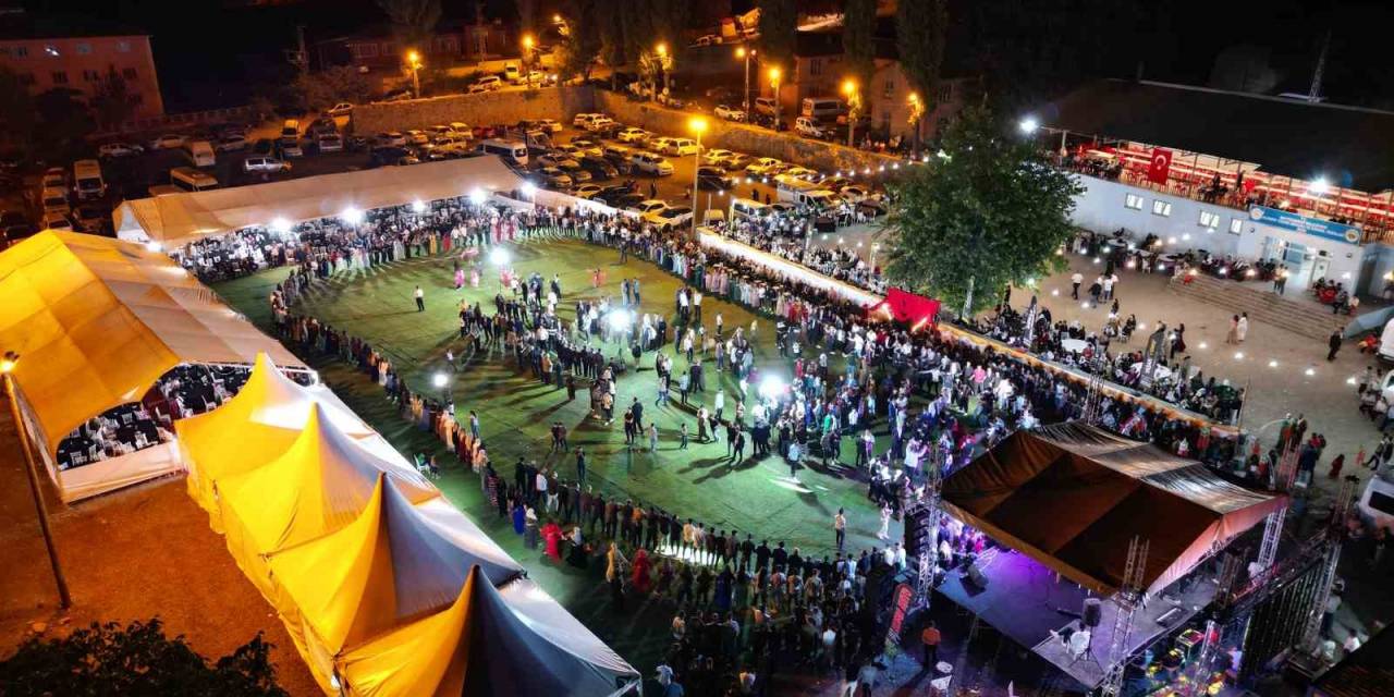 Masal Gibi Aşiret Düğünü