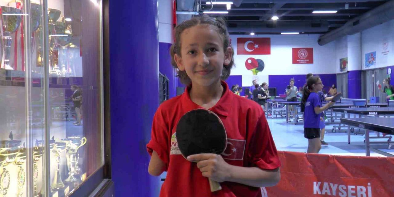 Masa Tenisi Umudu Oldu