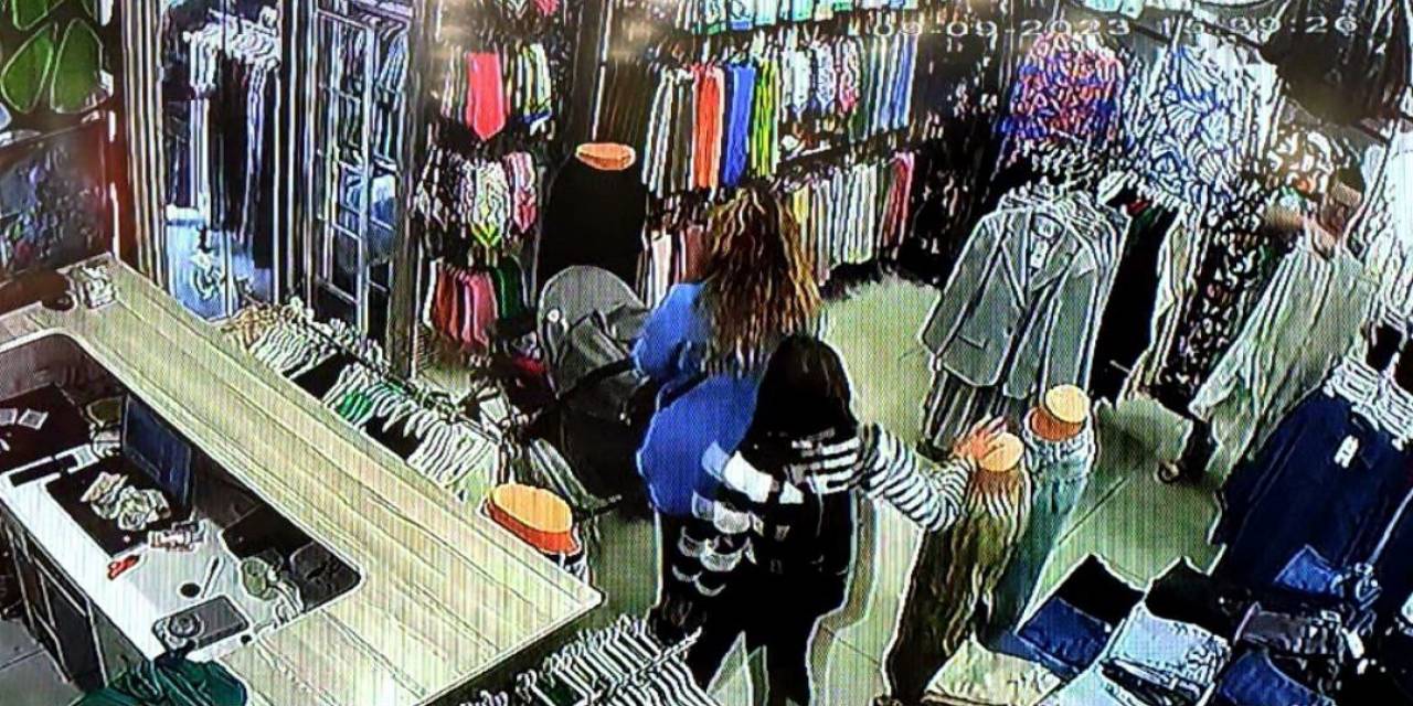 Aile Gibi Görünüp Hırsızlık Yaptılar, Çaldıklarını Bebek Arabasına Sakladılar