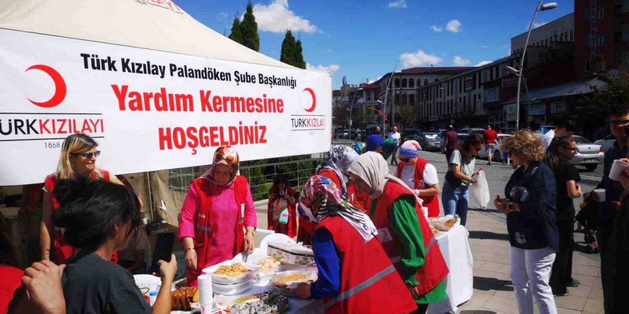 Yetim Çocuklara Kırtasiye Desteği İçin Buluştular