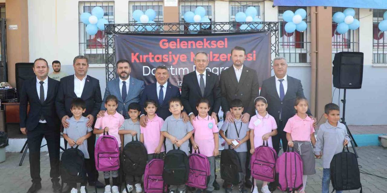 5 Yılda 75 Bin Öğrencinin Kırtasiye İhtiyacı Karşılandı
