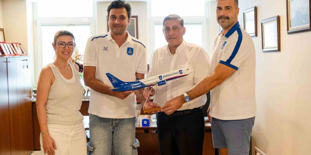 Corendon Airlines Sponsorluğa Ara Vermedi