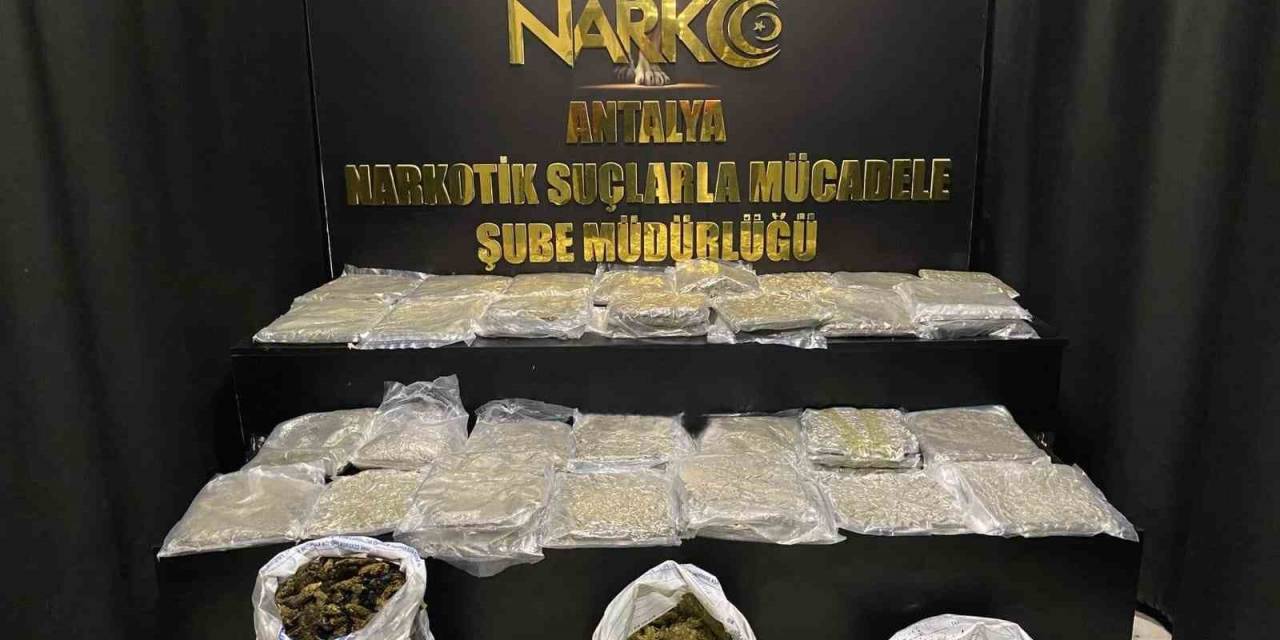 Narkotik Polisinden 1 Ayda 677 Operasyon
