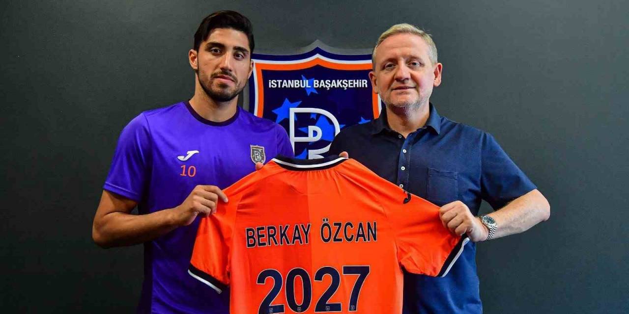 Başakşehir, Berkay Özcan’ın Sözleşmesini 2027’ye Kadar Uzattı