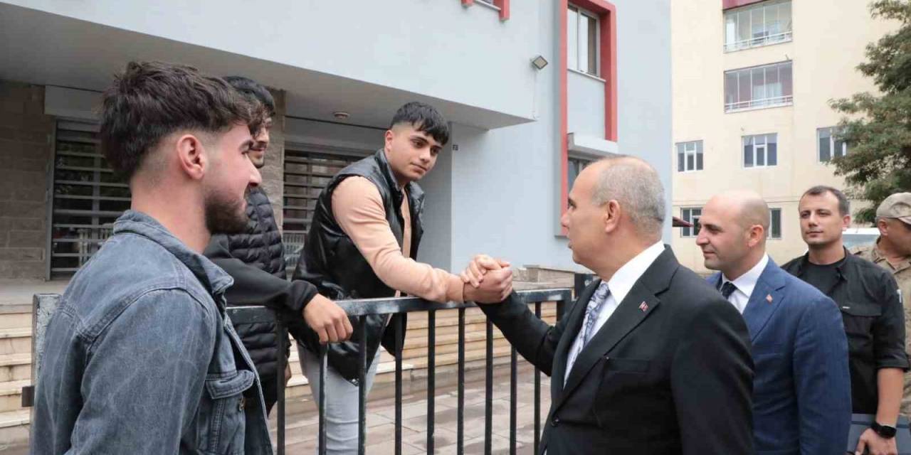 Ağrı Valisi Koç, Doğubayazıt İlçesinde İnceleme Ve Ziyaretlerde Bulundu