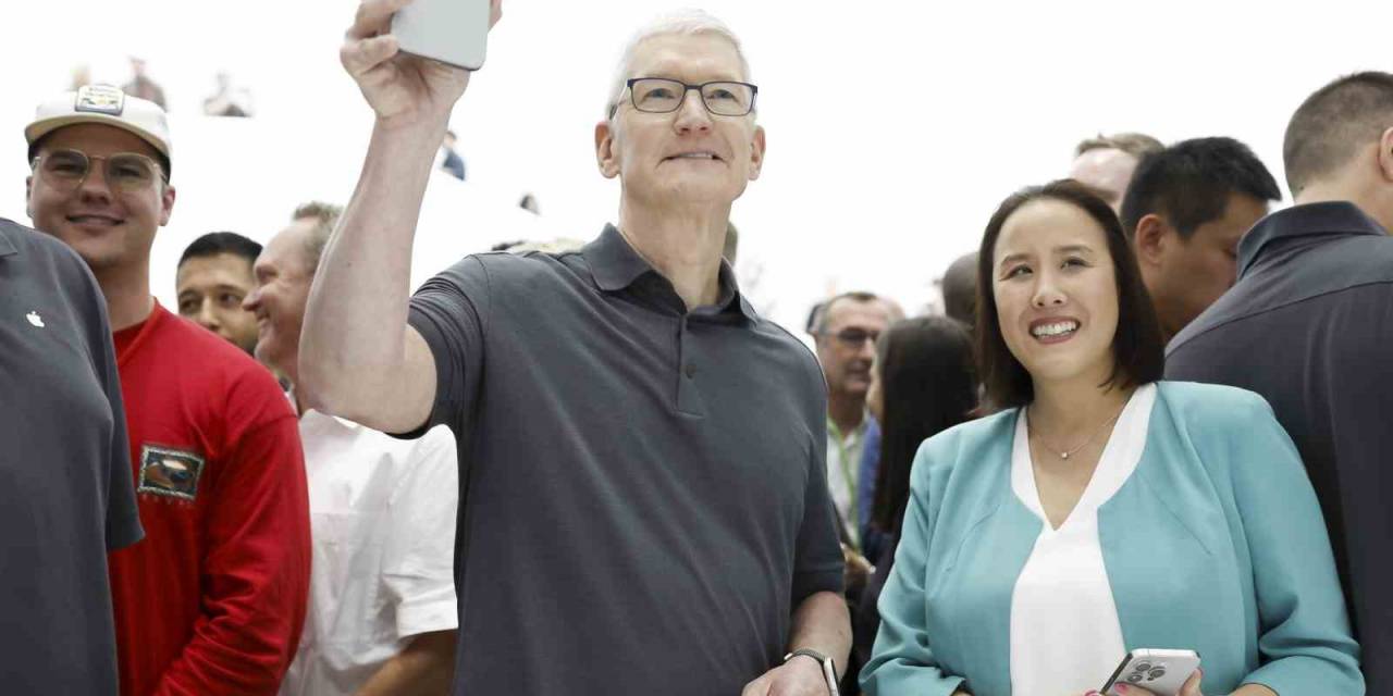 Abd Merkezli Teknoloji Firması Apple Yeni Telefon Ve Akıllı Saat Modellerini Tanıttı