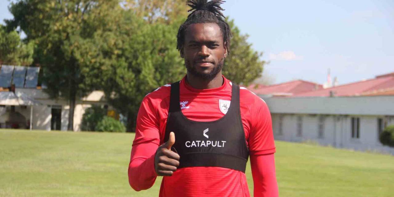 Samsunspor’un Golcüsü Dimata: “Hedefim Avrupa’nın En İyi Forvetlerinden Biri Olmak”