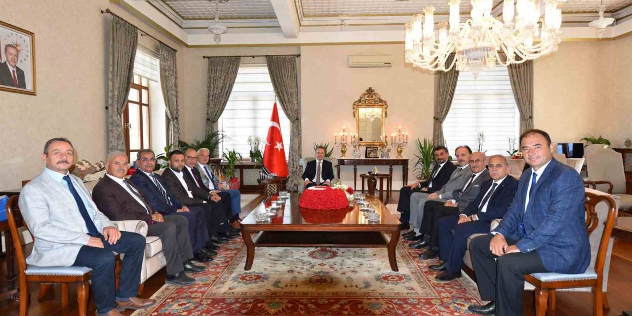 Vali Ünlü’ye ’hayırlı Olsun’ Ziyaretleri Sürüyor