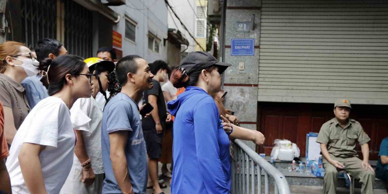 Vietnam’da 9 Katlı Apartmanda Yangın: 30 Ölü