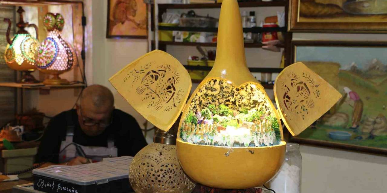 6 Yıldır Su Kabağını Sanata Dönüştürüyor