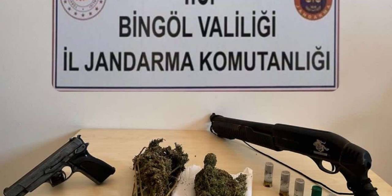 Bingöl’de Narkoterör Operasyonlarında Uyuşturucu Ve Silahlar Ele Geçirildi