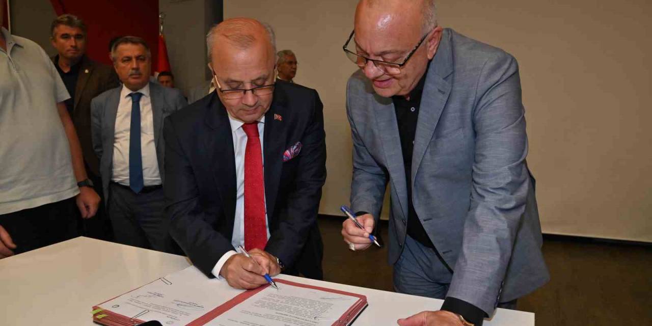 Salihli’ye Kilit Parke Desteği İçin Protokol İmzalandı