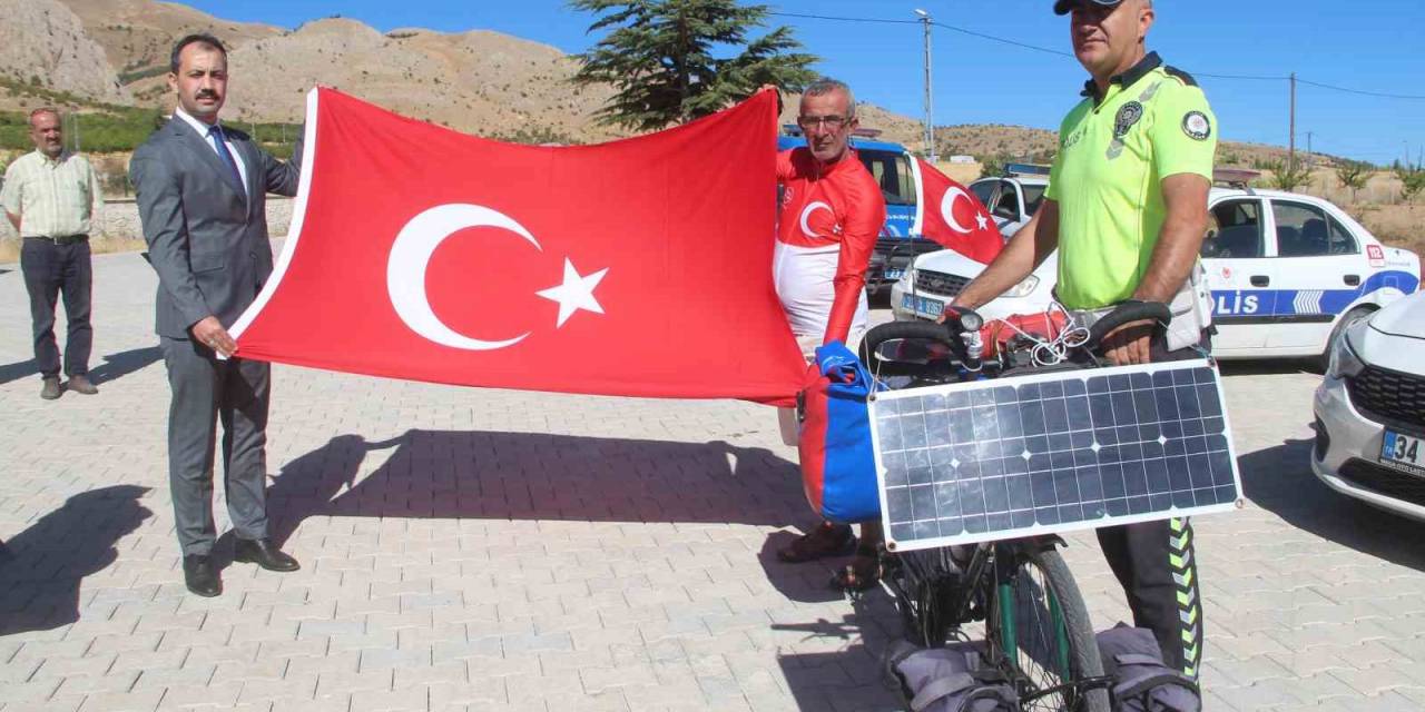 Kahraman Polis Fethi Sekin Anısına Bin 500 Kilometre Pedal Çevirdi
