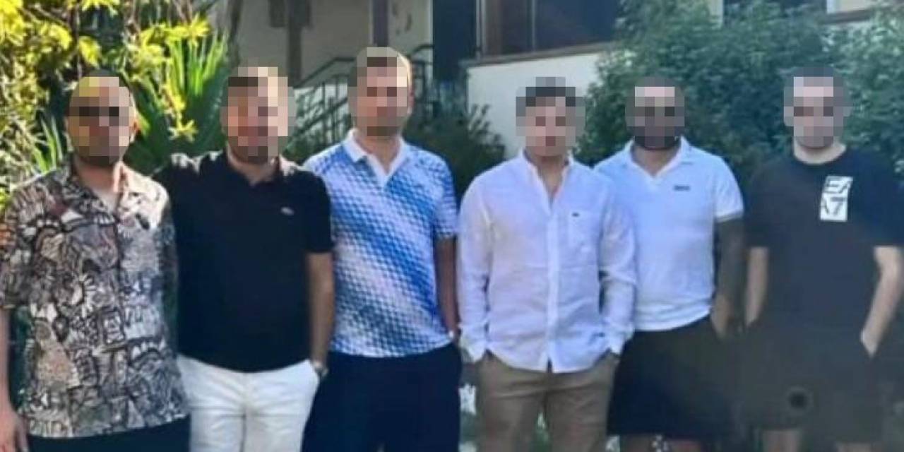 Yunan Polisi, 6 Kişinin Öldüğü Olaydaki Esrarengiz Mesajın Peşinde