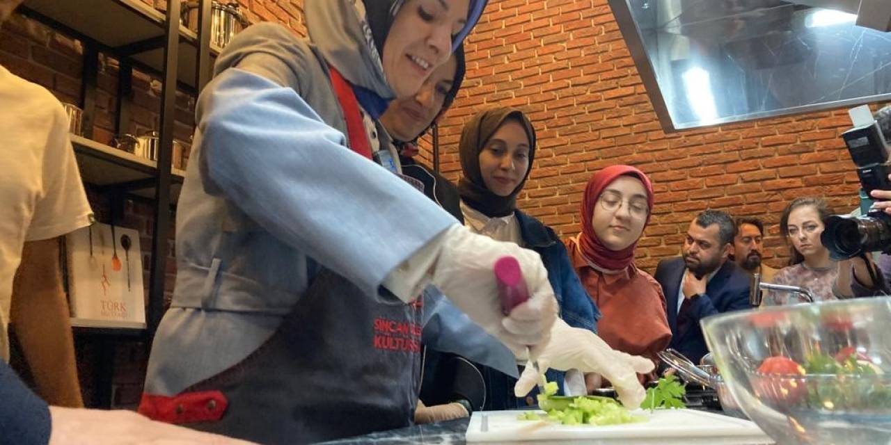 Bakan Göktaş, Ankara’da Gastro Akademi’yi Ziyaret Etti