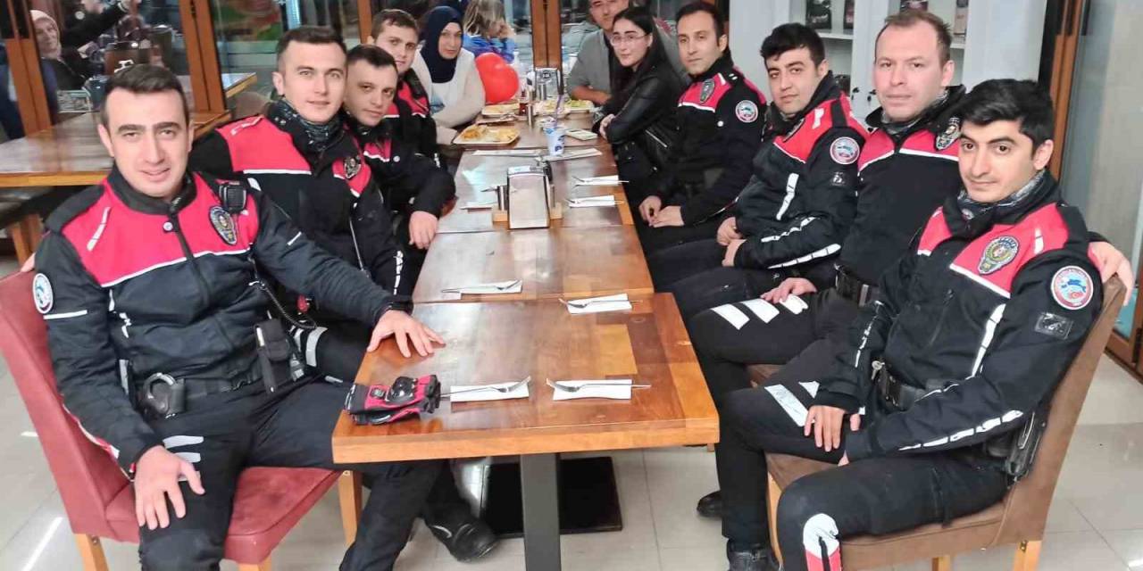 Yunus Ekiplerinden Ağlatan Doğum Günü Sürprizi