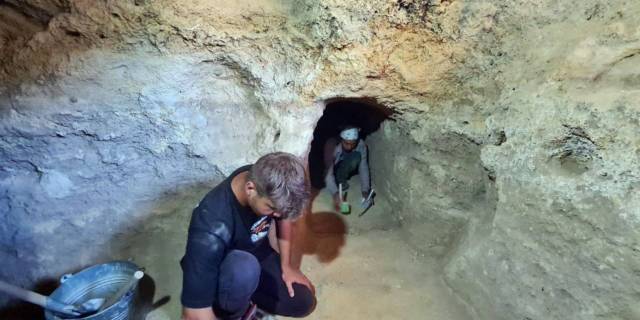 5 Bin 500 Yıllık "Yer Altı Kaya Yerleşkesi" Keşfedildi