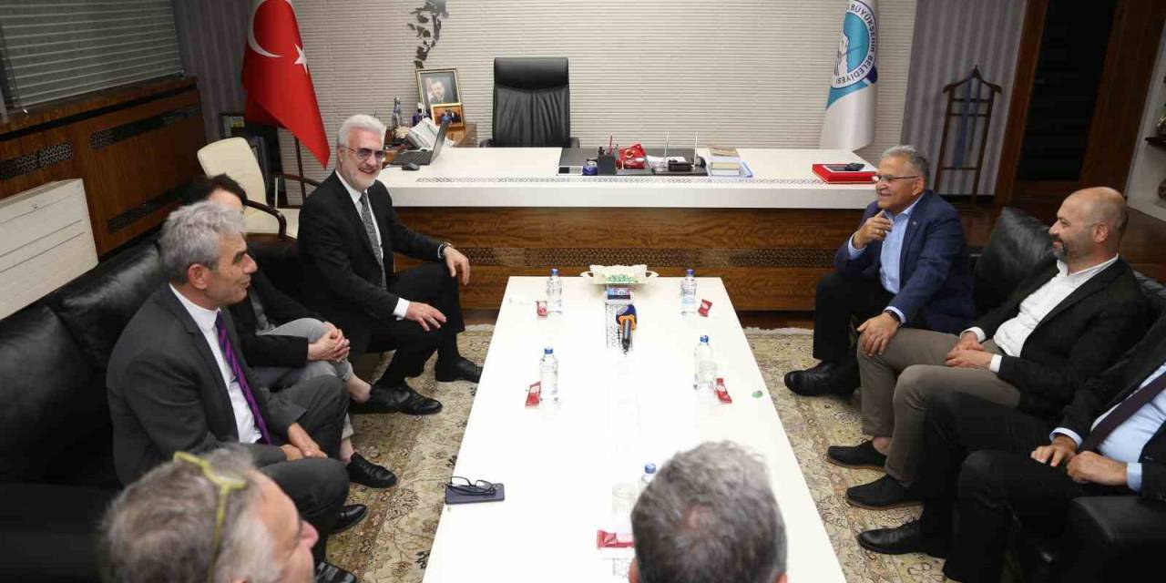 Devlet Tiyatroları Genel Müdürü Karadağlı: "Eksiklerimiz Var Ama Onları Da Hızlı Bir Şekilde Tamamlamaya Gayret Ediyoruz"