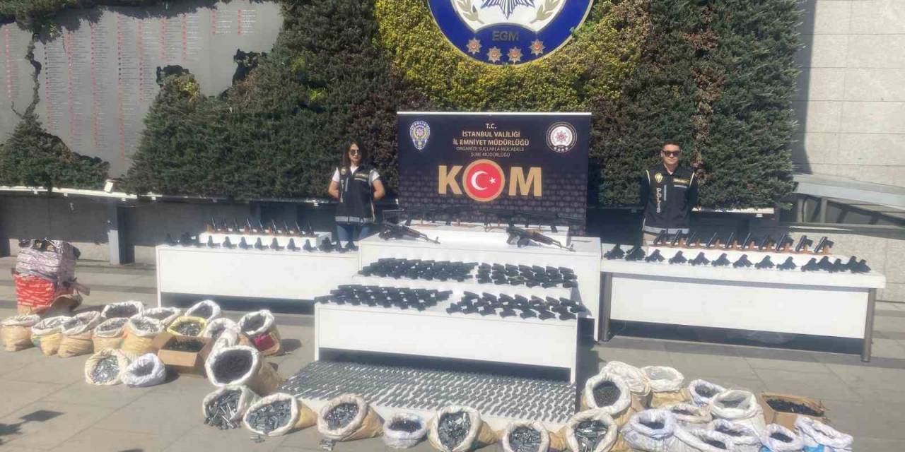 İstanbul’da Silah Atölyelerine Operasyon: Çok Sayıda Silah Ve 2 Bini Aşkın Silah Üretecek Parça Ele Geçirildi