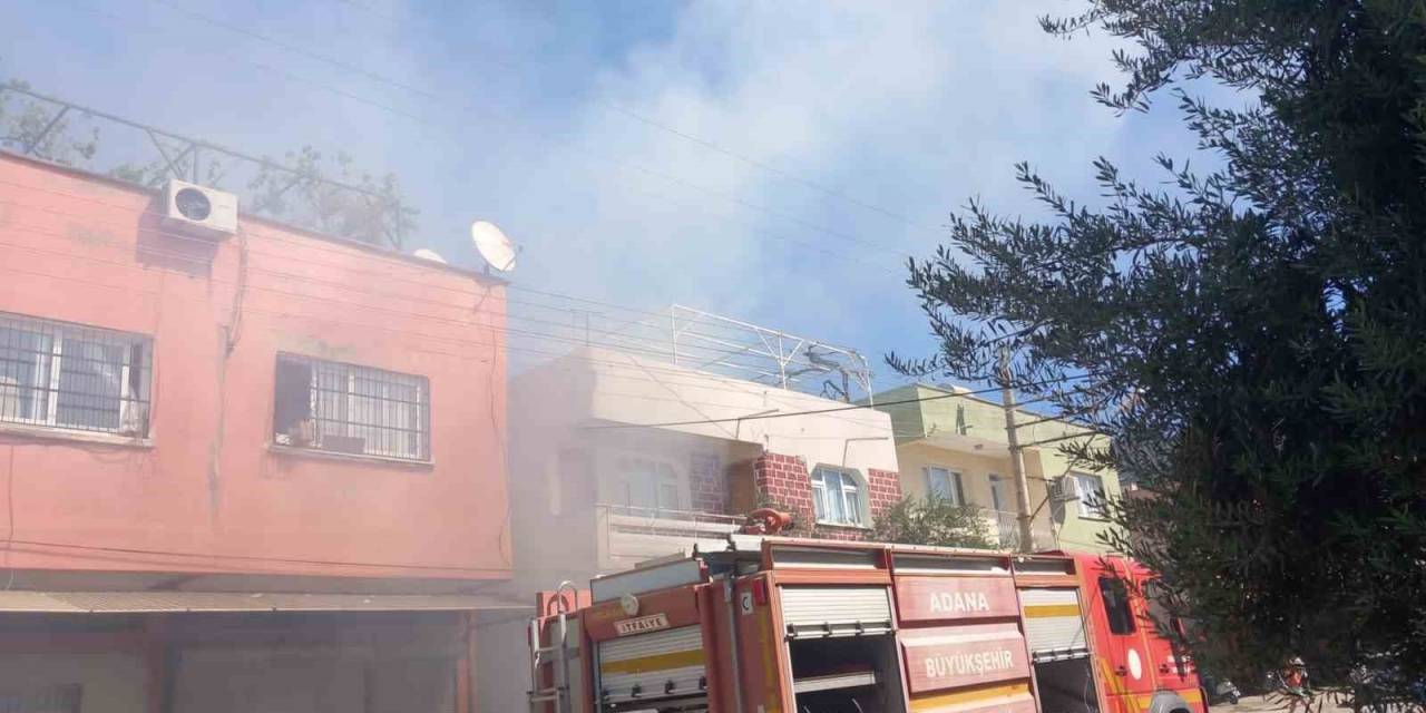 Kozan’da İkamet Yangını