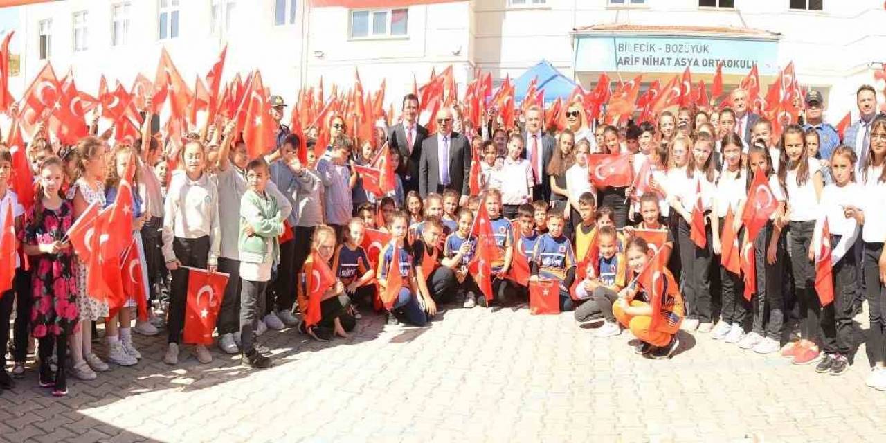 Bozüyük’te İlköğretim Haftası Kutlandı