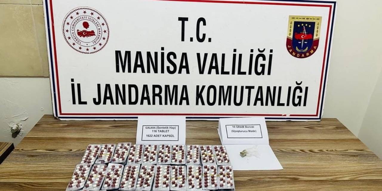 Salihli’de Jandarma Zehir Tacirlerine Göz Açtırmıyor