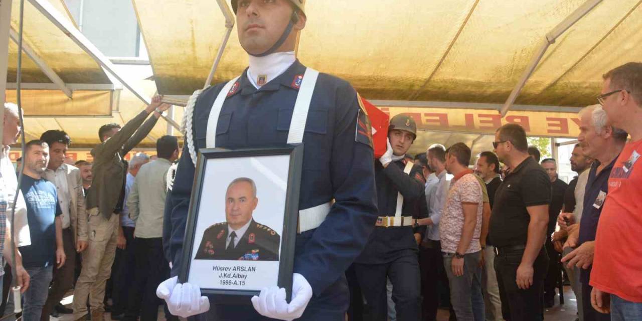 Albay Hüsrev Arslan Son Yolculuğuna Uğurlandı