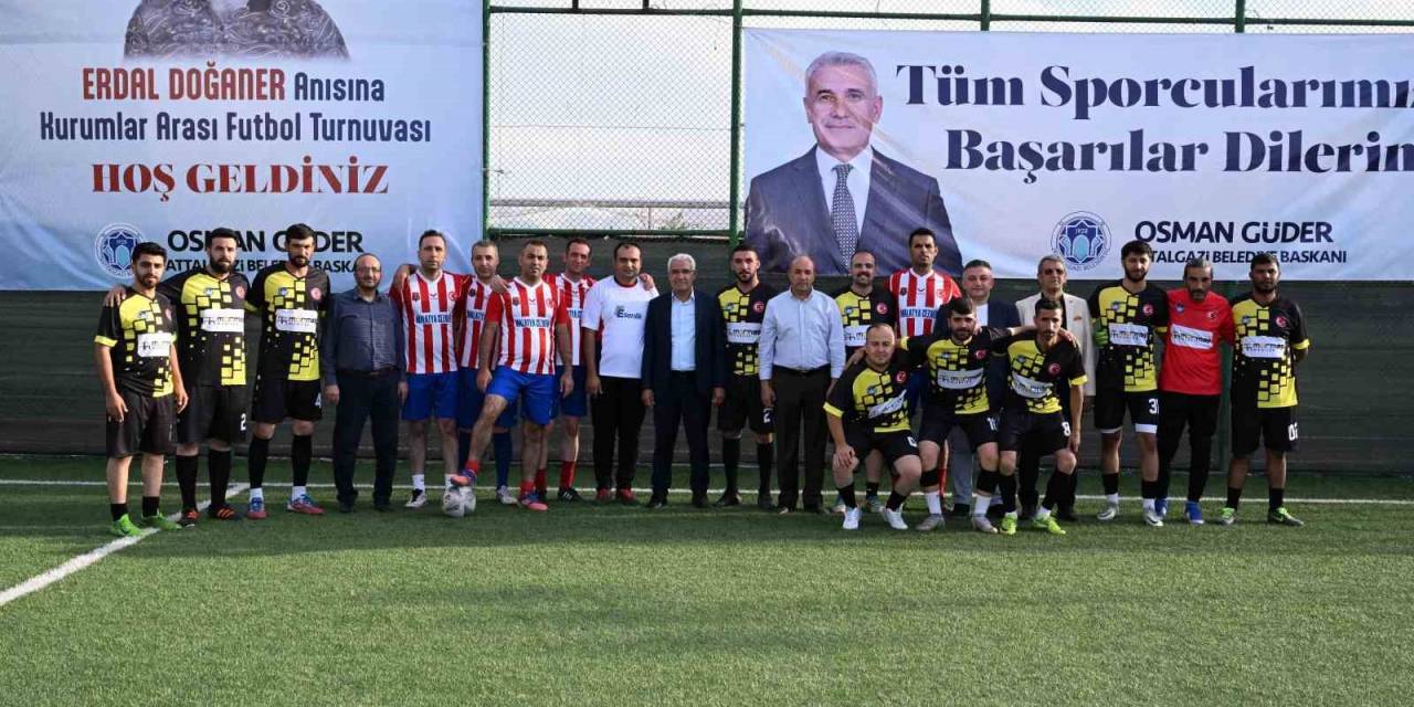 Battalgazi Belediyesi’nde Anlamlı Futbol Turnuvası