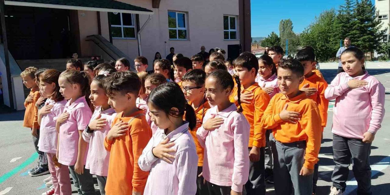 Pazaryeri’nde İlköğretim Haftası Kutlandı