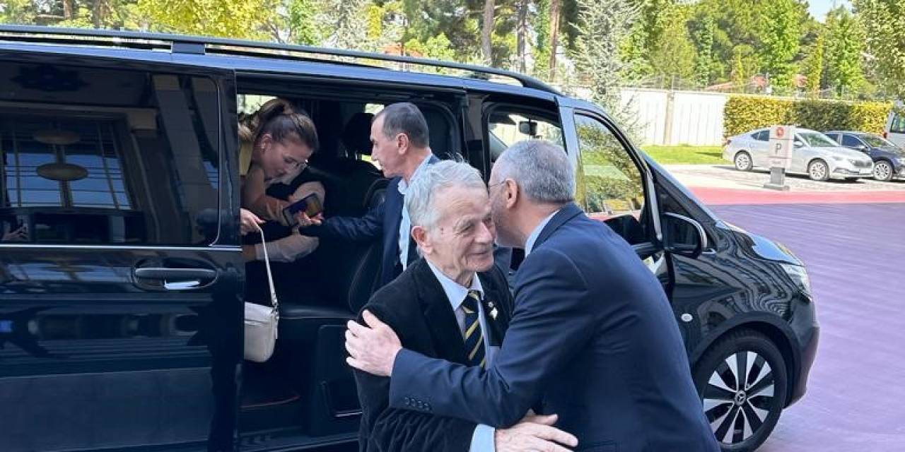 Cumhurbaşkanı Başdanışmanı Yalçın Topçu Tatar Milli Lideri Kırımoğlu’nu Ağırladı