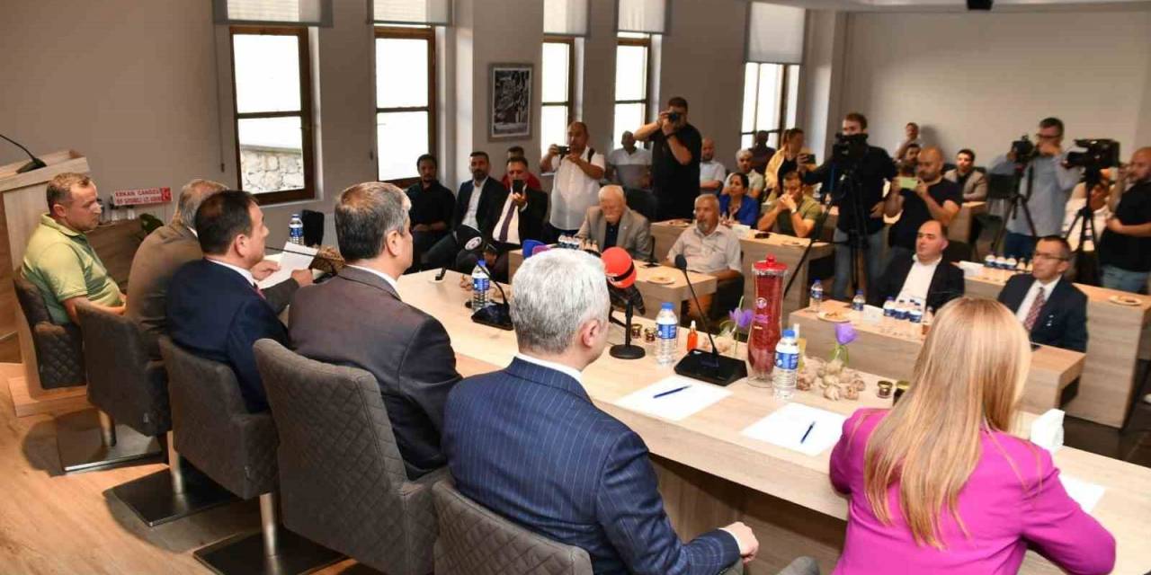 Baharat Kategorisinde Ab Komisyonunun Tescillediği İlk Ürün Safran Oldu