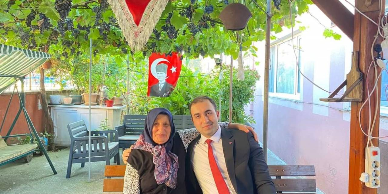 Kaymakam Fırat Kadiroğlu, İlk Ziyaretlerini Şehit Ailelerine Yaptı