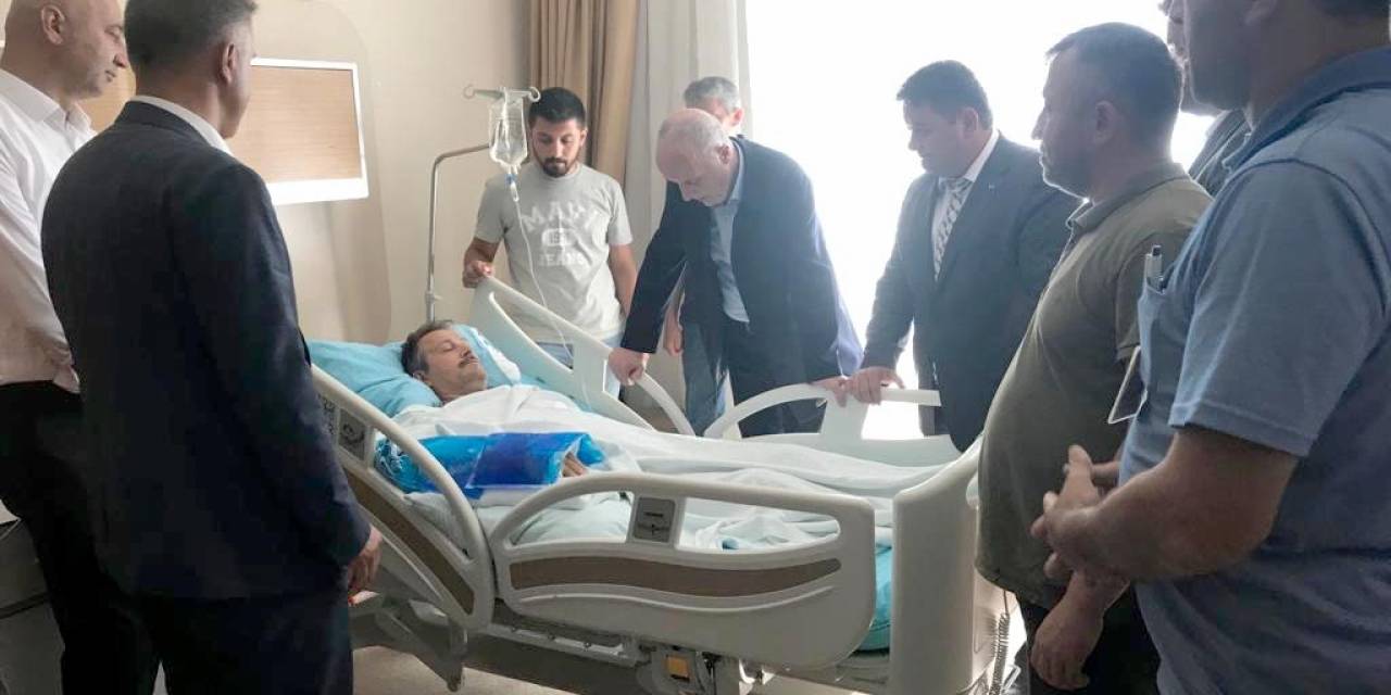 Türk-iş Genel Başkanı Atalay Ve Yeşil’den Yaralı Madenciye Ziyaret