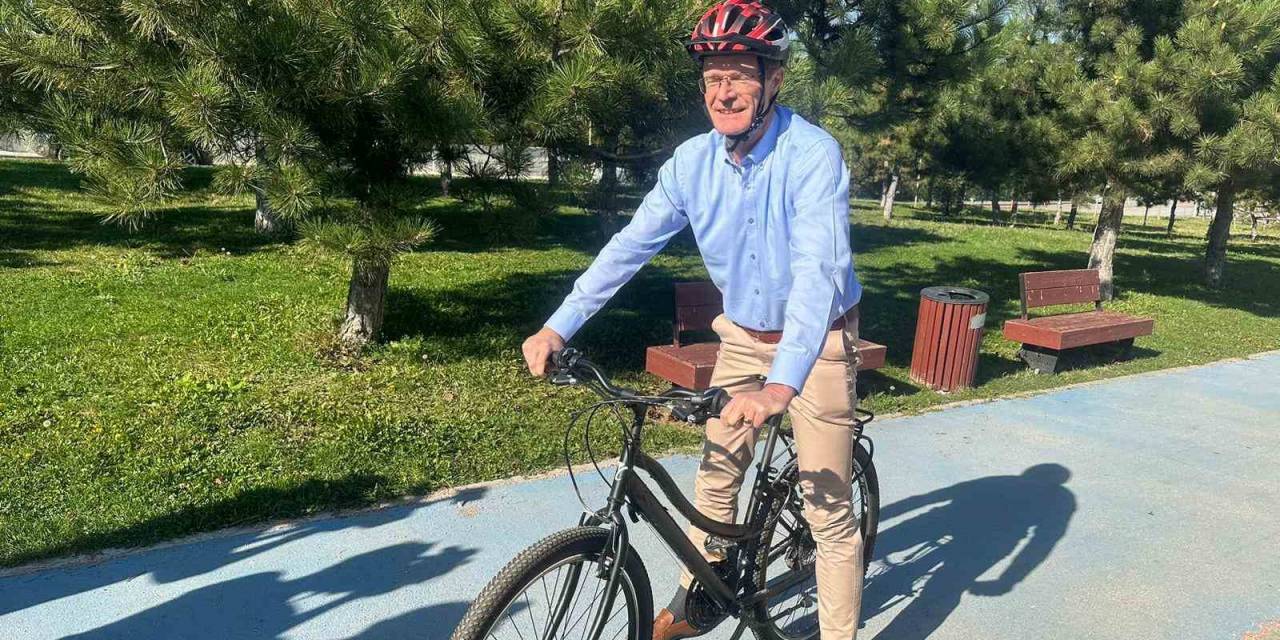 Ab Türkiye Delegasyonu Başkanı Landrut Pedal Çevirerek İklim Değişikliğine Dikkat Çekti