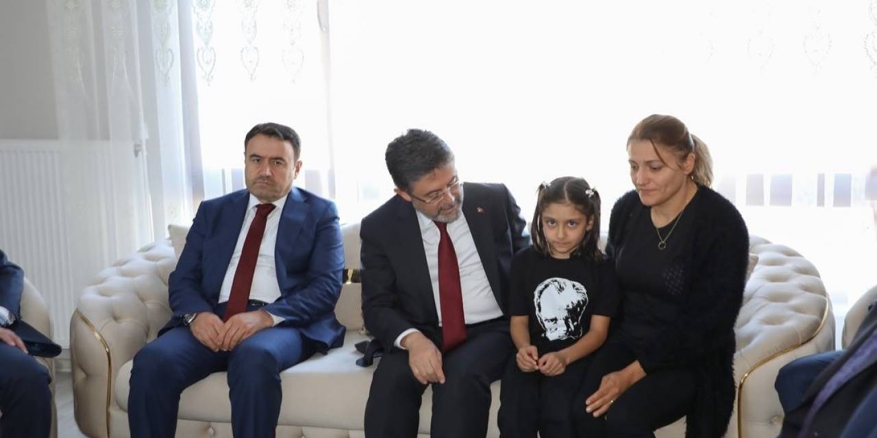 Şehit Orman İşletme Şefi Murat Yıldırım’ın Ailesine Taziye Ziyaretinde Bulundu
