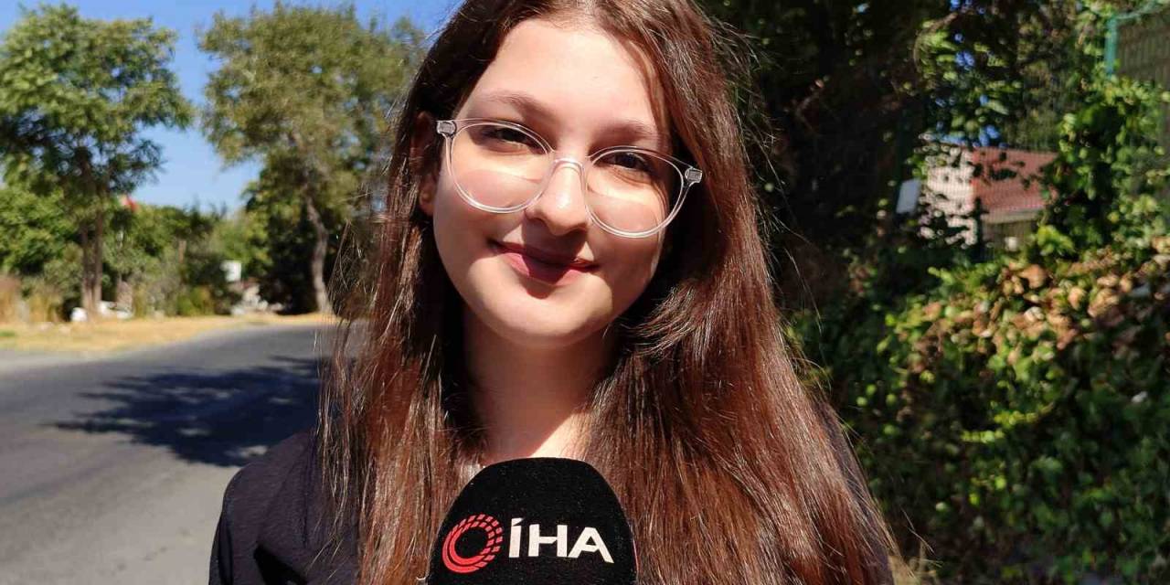 Kahramanmaraş’ta 84 Saat Sonra Enkazdan Çıkarılan Genç Kız Mücadeleyi Bırakmadı