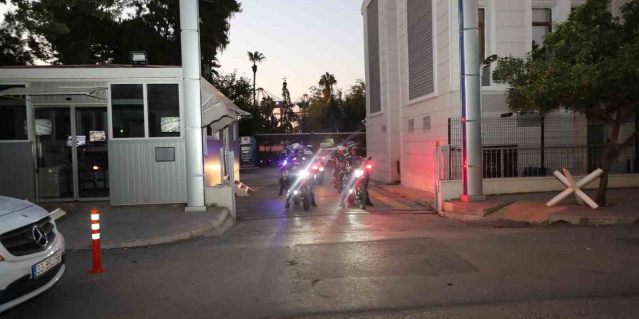 Depremzedeleri Dolandıranlara Şafak Operasyonu: 10 Gözaltı