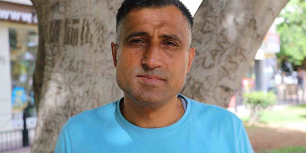 Kardeşinin Cenazesini Almaya Giderken Yol Tartışmasında Kalbinden Bıçaklandı