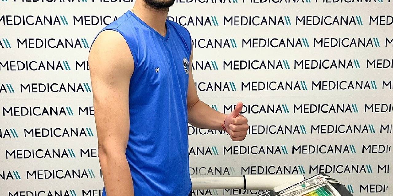 Arkas’lı Voleybolcular Sağlık Kontrolünden Geçti