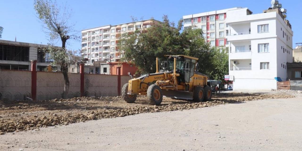 Siirt Belediyesi Kent Merkezinde Trafiği Rahatlatıyor