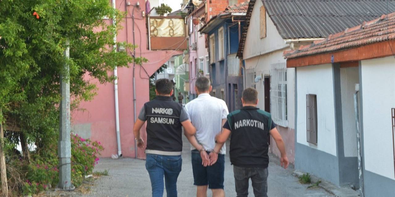 Polis, Kesinleşmiş Hapis Cezası Bulunan Toplam 34 Hükümlüyü Yakaladı