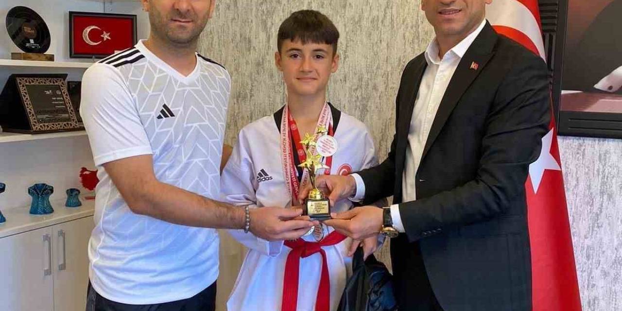 Mustafa Can’a Milli Davet