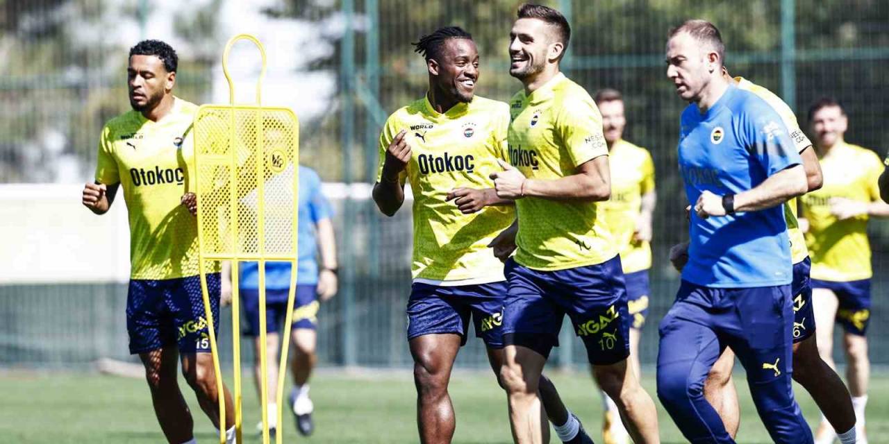 Fenerbahçe, Antalyaspor Maçı Hazırlıklarını Sürdürdü