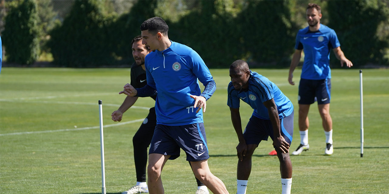 Çaykur Rizespor, Süper Lig'de yarın Konyaspor ile karşılaşacak