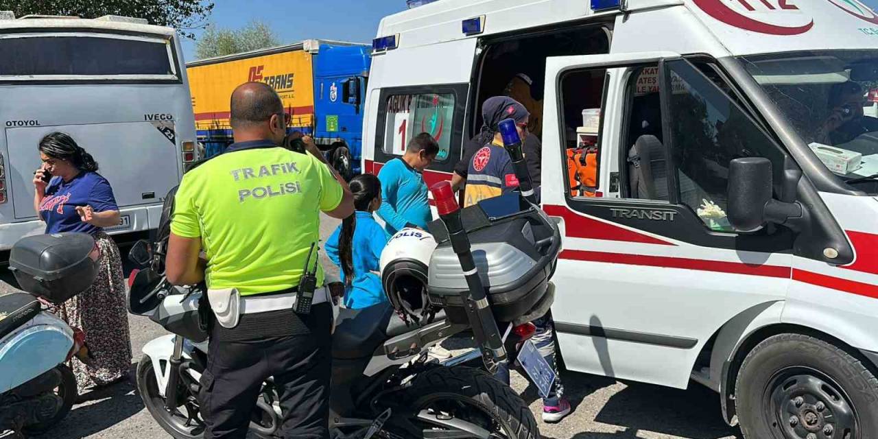 Dengesini Kaybederek Düşen Motosiklet Sürücüsü Yaralandı