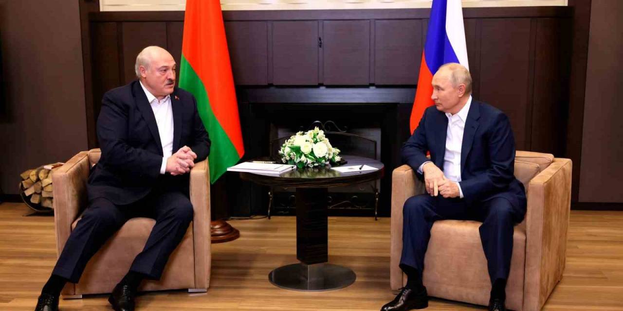 Putin: “Abd Misket Bombalarını Ukrayna Ordusunun Eliyle Kullanıyor”