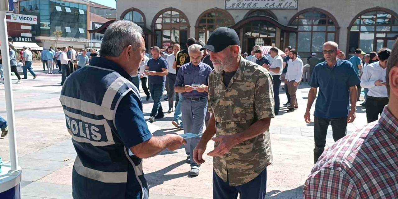 Polisten Cemaate Dolandırıcılık Uyarısı