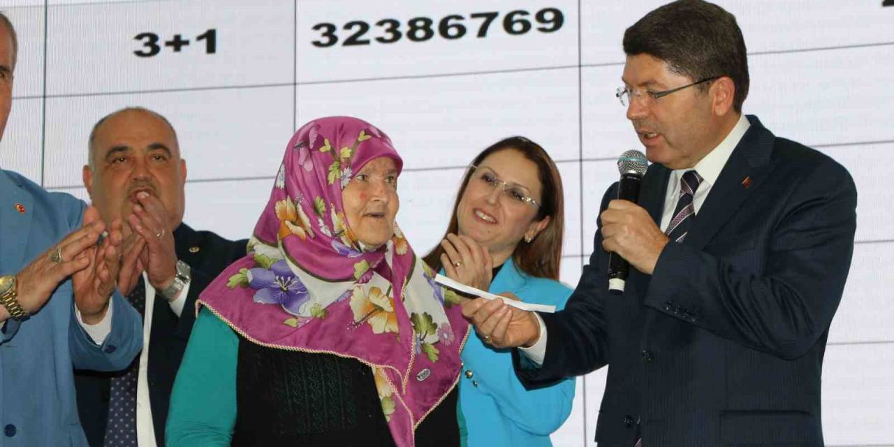 Adalet Bakanı Tunç: "millete Borcumuz Var’’