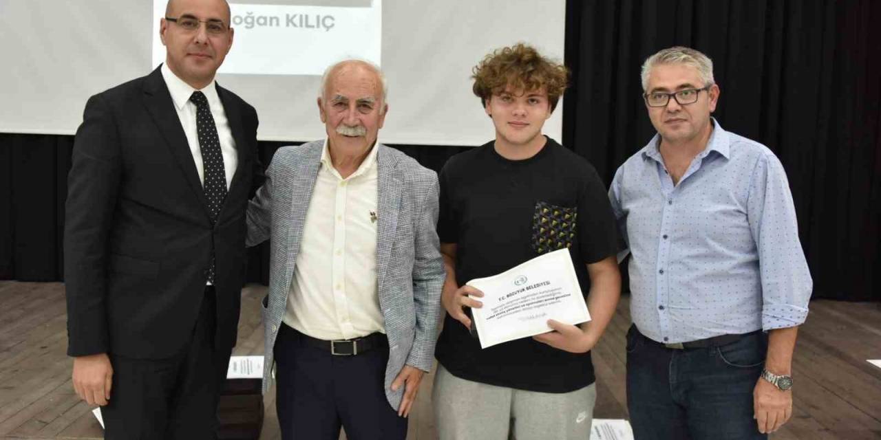 Bozüyük Belediyesi’nden Anma Gecesi