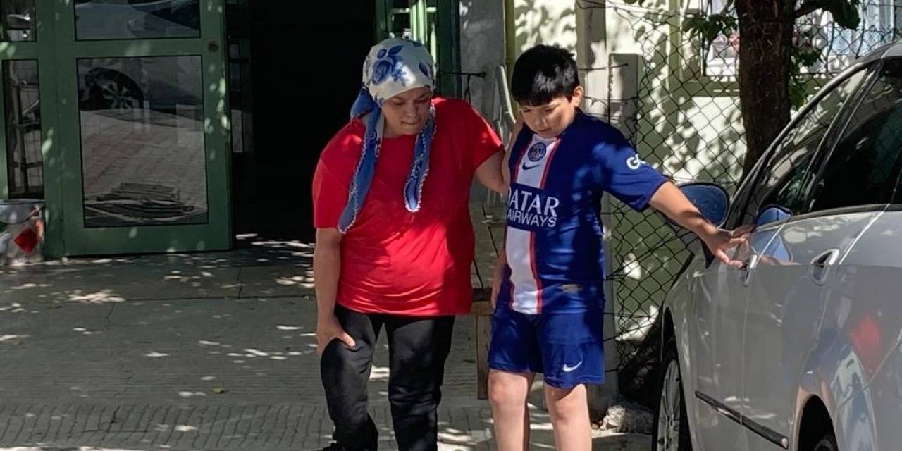 Ev Sahibi Evden Attı Çareyi Boşandığı Kocasının Yanına Gitmekte Buldu